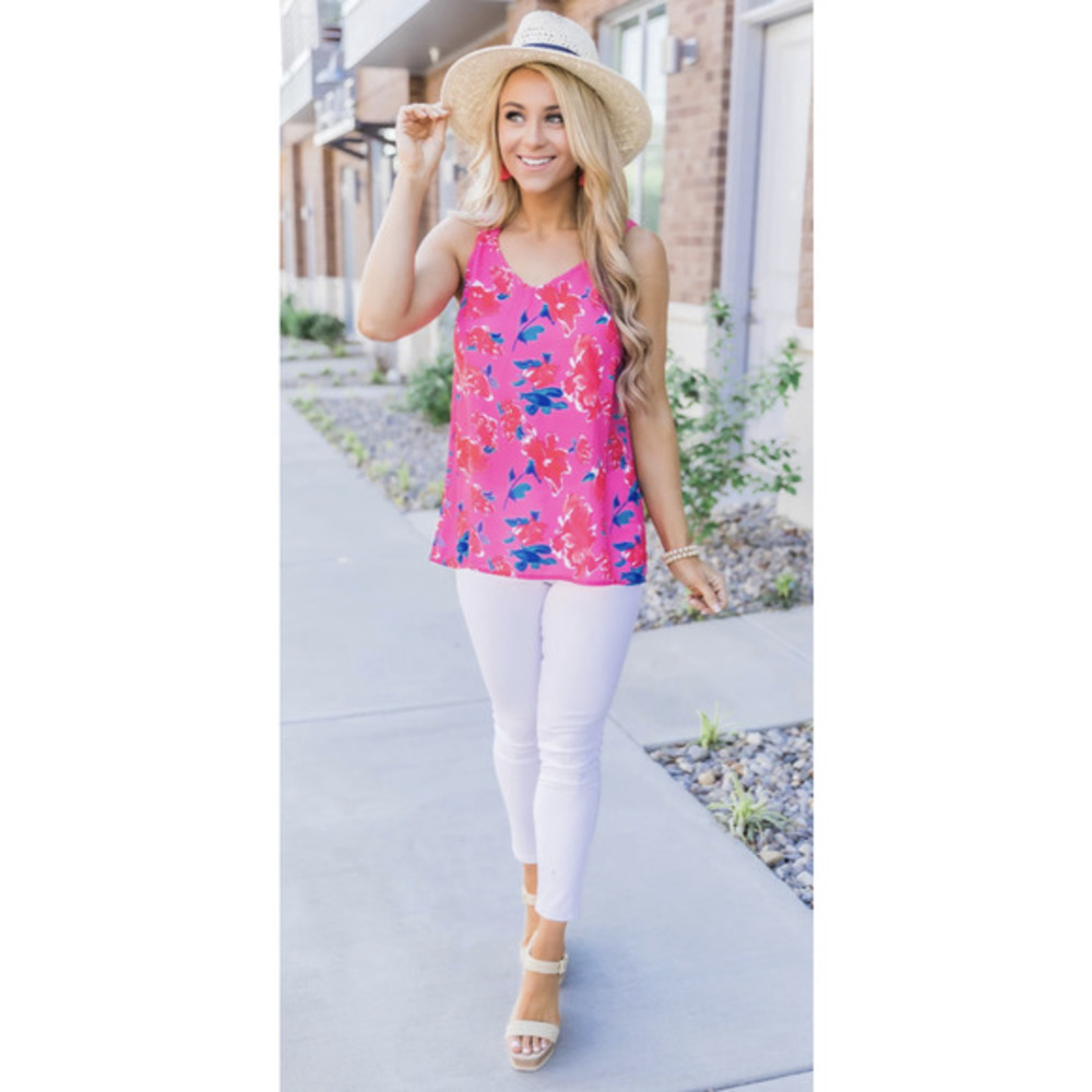 NWOT HOT PINK FLORAL TANK SZ S